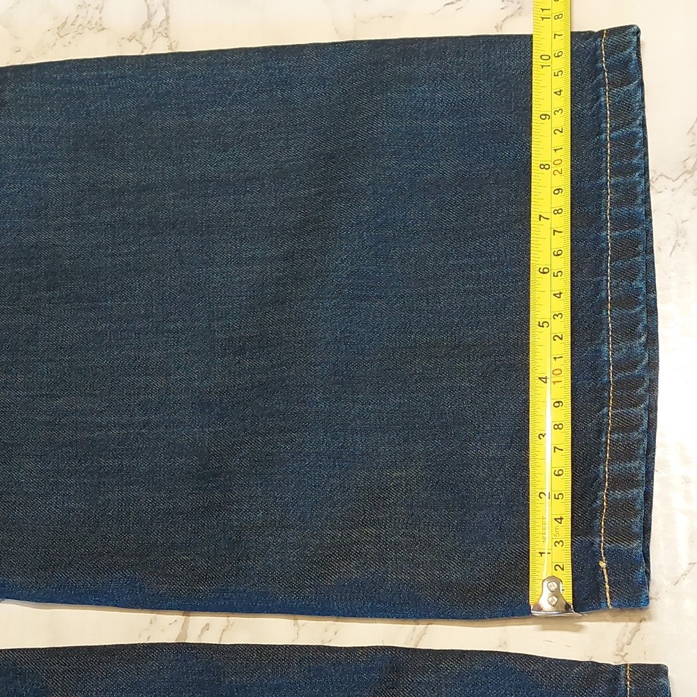 Everlane Baggy Jeans in Dark Blue Denim - Picture 8 of 10